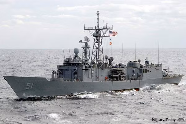 Hai chiếc mới nhất thuộc lớp Cheng Kung trong Hải quân Đài Loan được mua từ Mỹ hồi năm 2018 với giá vào khoảng 177 triệu USD. Đây từng là hai khinh hạm mang tên USS Taylor và USS Gary của Hải quân Mỹ. Nguồn ảnh: UNS.