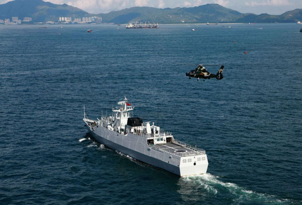 Bù lại, do được thiết kế và ứng dụng nhiều công nghệ hiện đại, biên chế đủ của hộ vệ hạm này chỉ là 78 người. Nguồn ảnh: Baidu.