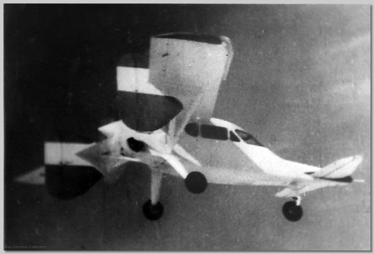 Loại máy bay này có trọng lượng cực nhẹ, tối đa chỉ 1,1 tấn, chiều dài 7 mét và sải cánh rộng 9,5 mét. MiG-8 có một động cơ công suất 110 mã lực cho phép nó bay được với tốc độ tối đa 205 km/h và tầm bay tối đa 500 km. Nguồn ảnh: QQ.