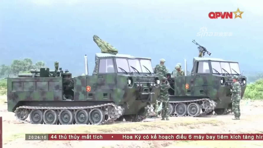 Hiện tại, Quân đội ta đang triển khai ít nhất 5 mẫu pháo trên khung gầm M548 gồm: pháo phòng không ZSU-23-2, pháo dã chiến D-44, pháo chống tăng ZiS-3, lựu pháo M101 và pháo phòng không 61-K. Như vậy có thể coi M548 là loại khung gầm đa dụng, có khả năng tuỳ biến theo nhiều mục đích, chức năng sử dụng. Nguồn ảnh: QPVN.