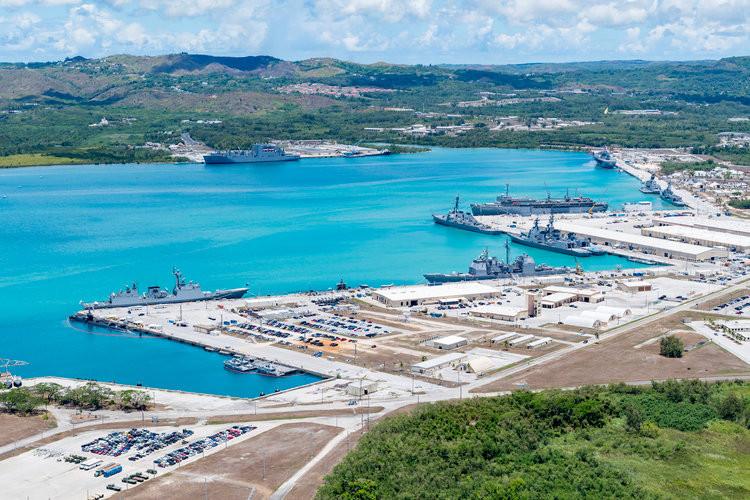 Riêng Hải quân Mỹ cử lực lượng bao gồm năm tàu chiến cùng với các loại chiến đấu cơ phản lực tham gia vào cuộc tập trận chung trên biển Thái Bình Dương này. Nguồn ảnh: BI.