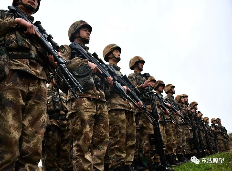 Mọi lính bắn tỉa của Trung Quốc ban đầu đều được huấn luyện với khẩu súng bắn tỉa này. Cỡ đạn 5,8x42mm là cỡ đạn do Trung Quốc tự phát minh ra, có tính năng tương vượt trội hơn cỡ đạn 5,56 mm của NATO hoặc 5,45mm của Liên Xô. Nguồn ảnh: Sina.