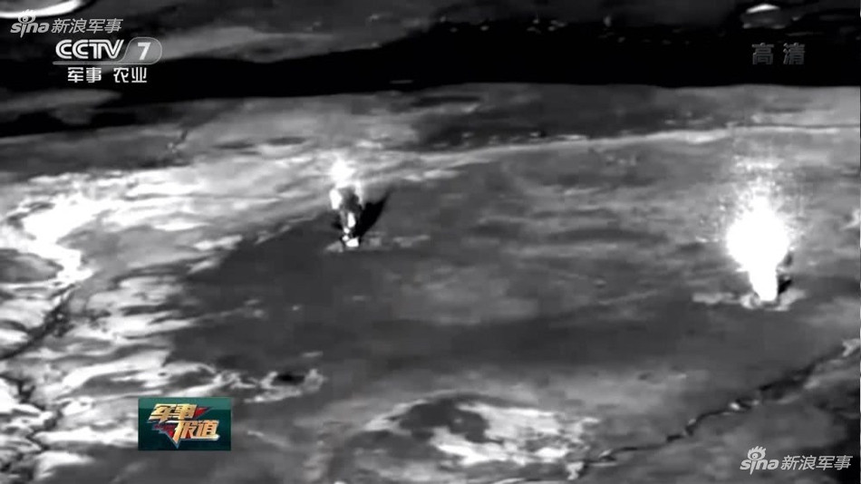 Hệ thống máy bay không người lái này cũng có thể chuyển sang kiểu ảnh nhiệt, cung cấp cái nhìn rõ nét và chi tiết hơn ngay cả khi tác chiến vào ban đêm. Nguồn ảnh: Sina.