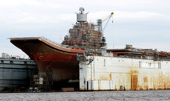 Trung Quốc được cho là đã nắm trong tay công nghệ chế tạo tàu sân bay hạt nhân và với tốc độ đóng mới tàu sân bay hiện tại của Trung Quốc, Moscow phải bắt tay ngay vào việc hoàn thiện thế kế cho tàu sân bay tương lai của mình nếu không muốn bị tụt hậu. Nguồn ảnh: Oleg.