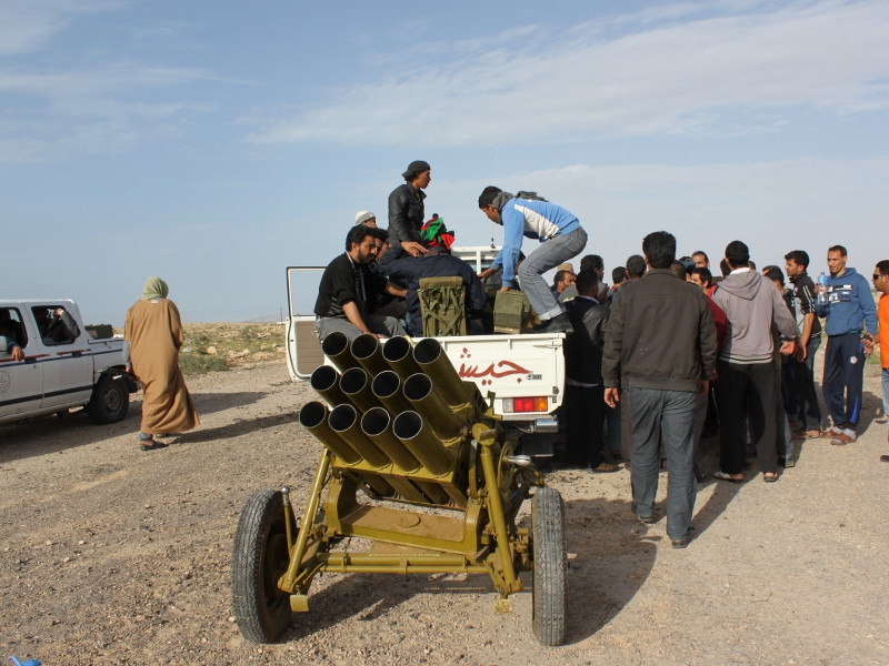 Trung Quốc có vẻ đã khá "rộng rãi" khi chuyển giao công nghệ sản xuất Type 63 cho tổng cộng bảy nước trên thế giới. Trong đó có Sudan, Iran, Nam Phi, Triều Tiên, Việt Nam, Thổ Nhĩ Kỳ và Ai Cập. Mỗi phiên bản được sản xuất ở từng quốc gia lại có tên khác nhau. Nguồn ảnh: QQ.