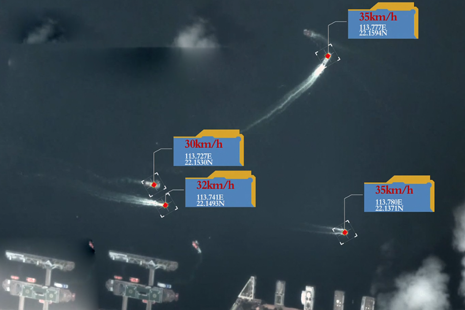 Và loại vũ khí mà Iran tập trung phát triển chính là tên lửa chống hạm. Tuy nhiên khác với các loại tên lửa chống hạm phổ biến khác trên thế giới, tên lửa chống hạm Iran thường có tầm bắn ngắn và thời gian bay ngắn hơn. Tuy nhiên khả năng chống tàu sân bay của các loại tên lửa này vẫn là một ẩn số. Nguồn ảnh: Sina.