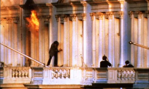 Chính phủ Anh và Iran ngay từ đầu đã thống nhất không thoả hiệp với khủng bố. Kế hoạch tiêu giải cứu con tin được dựng lên ngay sau đó trong khi nhân viên đàm phán tìm cách câu giờ với khủng bố. Nguồn ảnh: History.