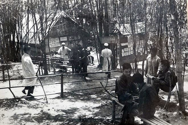 Mặc dù vậy, ta vẫn vận chuyển được tới hơn 1 triệu tấn vũ khí, hàng hoá từ miền Bắc vào tận từng chiến trường, cơ động 10 lượt sư đoàn, 3 quân đoàn và hộ tống 90 đơn vị binh chủng kỹ thuật vào miền Nam. Nguồn ảnh: TL.