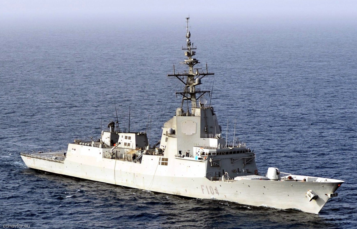 Theo thông tin được Bộ trưởng Quốc phòng Tây Ban Nha đưa ra, chiếc khinh hạm Méndez Núñez của Hải quân nước này trước đó hiện đang thực hiện nhiệm vụ tuần tra theo lịch cố định và sẽ không có ý định tham gia vào bất cứ nhiệm vụ nào khác. Nguồn ảnh: Spagne.