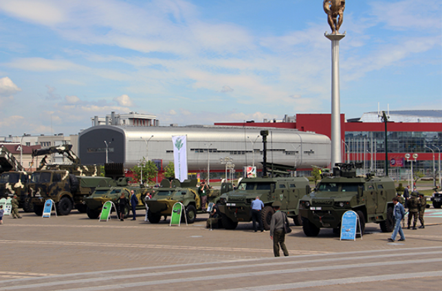 Triển lãm diễn ra trong một khuôn viên rộng 26.000 mét vuông, có sự tham gia của 30 quốc gia và 170 công ty, tập đoàn cung cấp thiết bị vũ khí, trang bị quân sự. Nguồn ảnh: Milex.