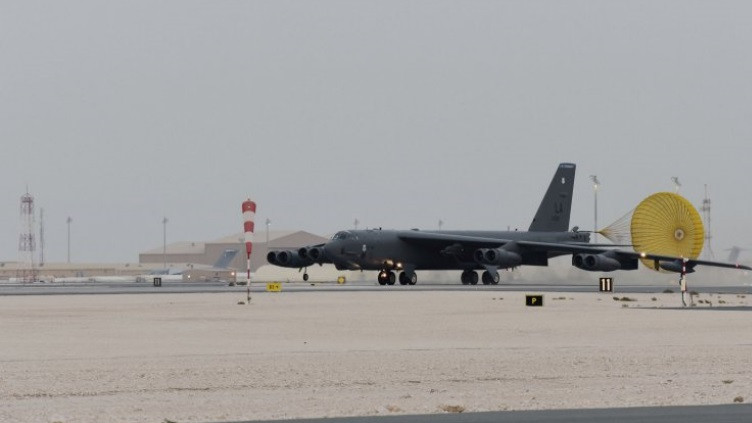 Không quân Mỹ hiện tại còn trong tay khoảng 100 máy bay ném bom B-52, thông thường các máy bay này chỉ là công cụ để phô trương sức mạnh Mỹ, mang tính răn đe nhiều hơn là tính thực chiến. Nguồn ảnh: BI.