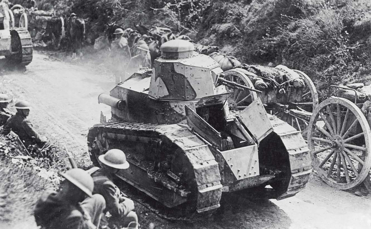 Có thể kể đến một vài quốc gia trên thế giới cũng học tập và ăn theo kiểu thiết kế của Renault FT bao gồm Đức - ông trùm xe tăng trong Chiến tranh Thế giới thứ hai và Nhật Bản. Các quốc gia này sau chiến tranh đều muốn mua Renault FT về để nghiên cứu, sao chép. Nguồn ảnh: WRTP.