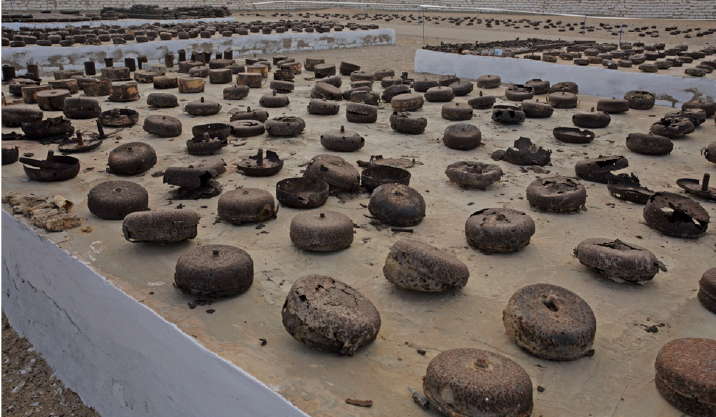 Những loại mìn này được thiết kế để qua mắt gần như mọi loại máy dò mìn hiện nay. Với lượng kim loại chỉ nặng chưa tới một gram, hầu như mọi loại máy dò mìn, máy dò kim loại phổ biến hiện nay sẽ không phát hiện được những loại mìn này. Nguồn ảnh: Flickr.