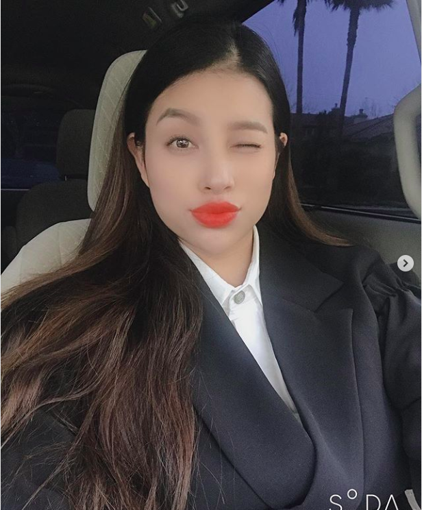 Pham Huong chia se anh day lui tin don phau thuat tham my