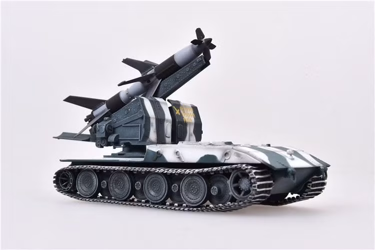 Thậm chí tên lửa Rheintochter còn có cả phiên bản tự hành được thiết kế đặt trên khung gầm xe tăng hạng trung Panther. Tất nhiên là phiên bản này vĩnh viễn chỉ nằm trên giấy, chưa từng được sản xuất thử. Nguồn ảnh: Warhistory.