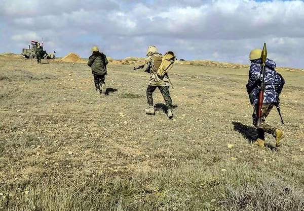 Vòng vây xung quan thị trấn Badush ngày càng được siết chặt. Ảnh FNA