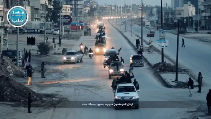 Hang tram phien quan IS thao chay khoi thanh pho Raqqa