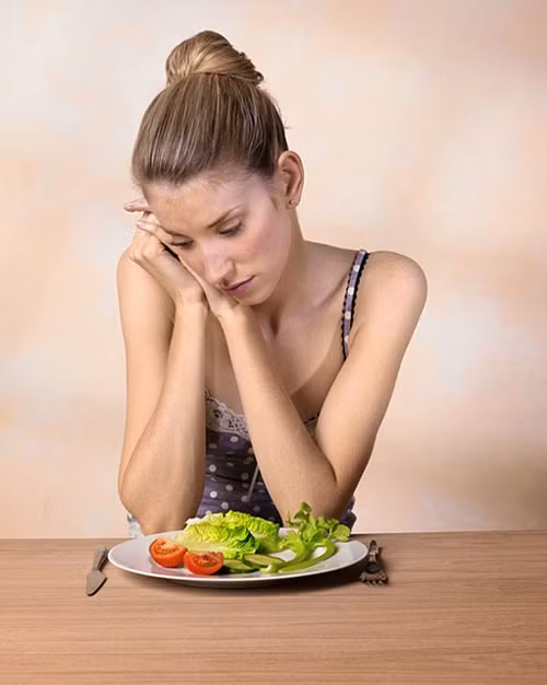 Người gầy thì không khỏe. Người gầy khá mỏng manh nên hay bị đánh đồng với việc không có sức khỏe, yếu đuối.