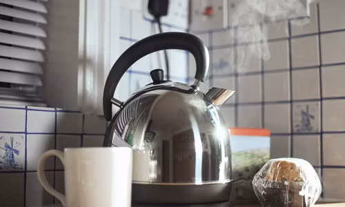 Nguy co ung thu, tu vong do nuoc dun di dun lai