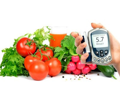 Không thể chữa trị tiểu đường. Lâu nay, nhiều người vẫn có quan niệm rằng một người mắc bệnh tiểu đường thì sẽ bị căn bệnh này mãi mãi. Tuy nhiên, cùng với sự ra đời của phẫu thuật cắt bớt dạ dày, các nhà khoa học thấy rằng, giảm cân cực kỳ nhiều có tác dụng với những ca bị tiểu đường type 2. Chế độ ăn uống nhiều rau, ít chất béo mà Hiệp hội Nghiên cứu bệnh tiểu đường Mỹ ban hành năm 2009 gây giảm cân đáng kể đôi lúc cũng có thể làm biến mất các triệu chứng căn bệnh.