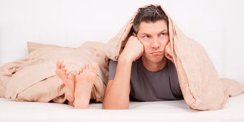 Rối loạn cương dương. Ít ai biết rằng lười vệ sinh răng miệng có ảnh hưởng không nhỏ đến khả năng cương dương của đàn ông.