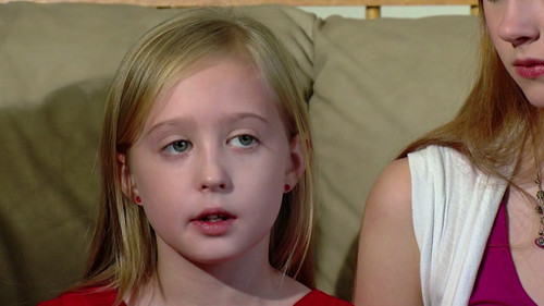 Ngay sau khi phát hiện những khối u bất thường, bố mẹ đưa Brave đi khám và được thông báo em mắc ung thư vú dạng hiếm. Ước tính, cứ 1 triệu người có 1 người mắc căn bệnh này.