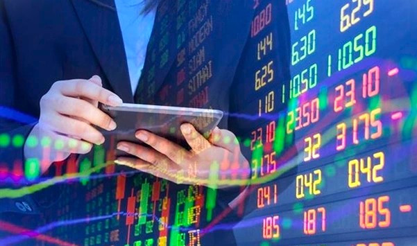 Du bao loi nhuan quy I HPG, VPB, DXG, PVD, MWG... tang truong cao