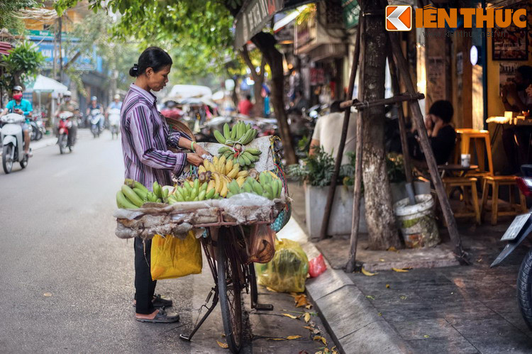 Ngày nay "Hàng Cá" chỉ còn là một cái tên. Có tìm mỏi mắt cũng không thể tìm thấy một con cá nào nữa. Trên phố có nhiều cửa hàng, nhưng không có mặt hàng nào đặc trưng để người Hà Nội nhớ đến khi nghe đến cái tên Hàng Cá.