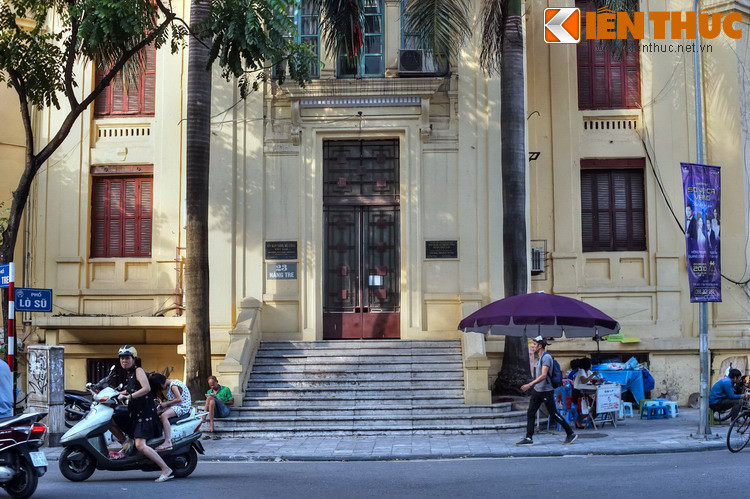 Ngày nay Tòa án Hàng Tre nằm ở góc phố Hàng Tre – Lò Sũ. Theo thời gian, công trình đã được cơi thêm và hiện tại là trở thành trụ sở của hai cơ quan: Uỷ ban sông Mê Công Việt Nam và Ban Quản lý trung ương các dự án thuỷ lợi.