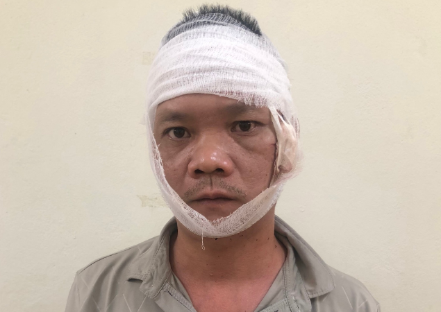 Bat doi tuong chem bo tu vong, anh trong thuong o Ha Noi