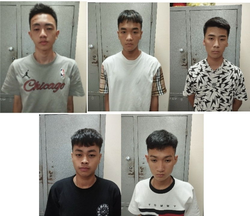 Thanh Hóa: Bắt 5 đối tượng trộm cắp gương ô tô đỗ ngoài đường Thanh Hoa: Bat 5 doi tuong trom cap guong o to do ngoai duong