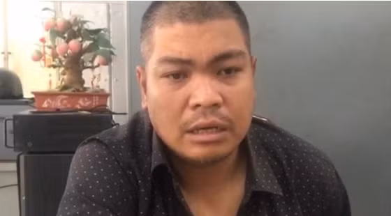 Vào thời điểm chị L. bị nạn, X. đang sinh sống ở quê. Từ các biện pháp nghiệp vụ được triển khai, cơ quan Công an đã xác định chính Ân là nghi can gây ra vụ án này. Sáng 4/3/2023, phát hiện Ân đang lẩn trốn ở TP Nha Trang (Khánh Hoà), Công an tỉnh Bình Dương đã phối hợp cùng Cục CSHS (Bộ Công an) và Công an TP Nha Trang (tỉnh Khánh Hoà) bắt giữ Ân. 