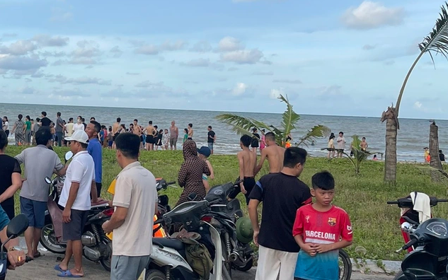 Di tam bien, 3 nguoi bi duoi nuoc tu vong o Thanh Hoa