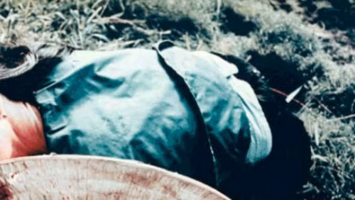 Vụ thảm sát Mỹ Lai kinh hoàng: Ngày 16/3/1968, theo lệnh cấp trên, tốp lính Mỹ xả súng bừa bãi tại thôn Mỹ Lai thuộc tỉnh Quảng Ngãi (Việt Nam), khiến hơn 500 người, phần lớn là phụ nữ và trẻ em, thiệt mạng.