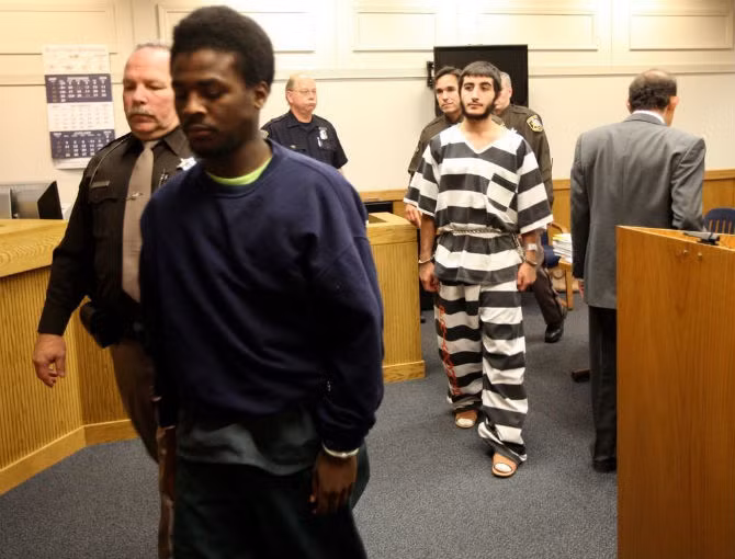 Thành phố Detroit, bang Michigan (Mỹ) có nhiều băng đảng tội phạm hoạt động. Trong năm 2009, hơn 379 vụ giết người đã xảy ra tại thành phố này.