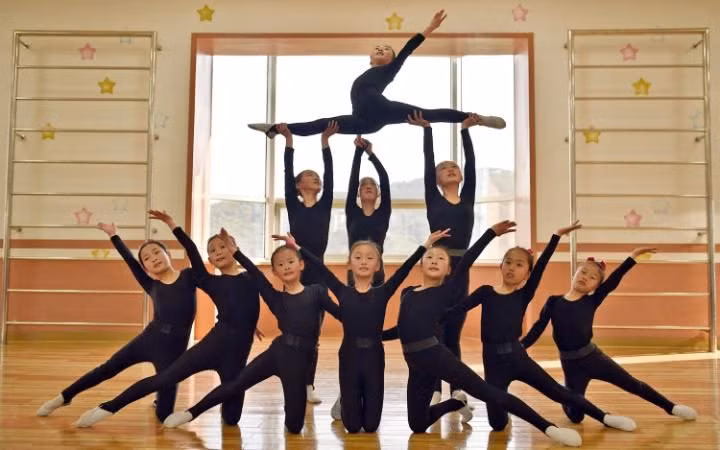 Ben trong Cung hoc sinh Mangyongdae noi tieng o Trieu Tien-Hinh-2