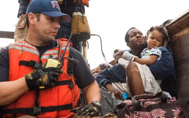 Truyền thông đưa tin, ít nhất 5 người đã thiệt mạng.