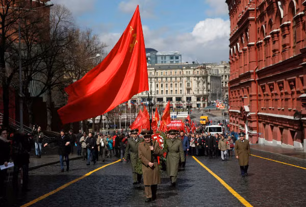 Chum anh ky niem ngay sinh lan thu 146 cua Lenin-Hinh-2