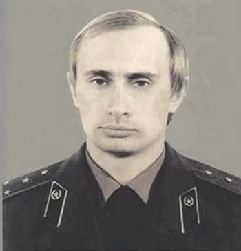 Tổng thống Putin được đề cập trong tài liệu mật mới công bố của KGB là một điệp viên "kỷ luật và tận tâm" ngay từ những năm bắt đầu sự nghiệp khi 20 tuổi.