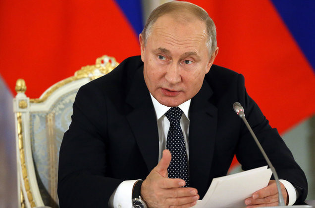 Theo Tổng thống Putin, những điệp viên sẵn sàng từ bỏ cuộc đời bình thường để cống hiến cho đất nước. Họ có phẩm chất, năng lực, tính cách và sự thuyết phục khác biệt so với những người bình thường. Tổng thống Putin thôi hoạt động tại KGB khi Liên Xô tan rã năm 1991. Kể từ đó, ông bắt đầu bước chân vào con đường chính trị và để lại nhiều dấu ấn lớn.