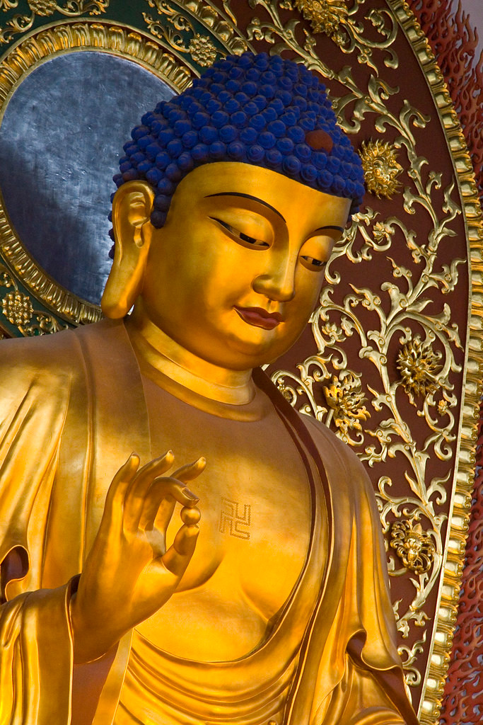 Chữ Vạn cũng tượng trưng cho chân lý và chân lý này chỉ có một.