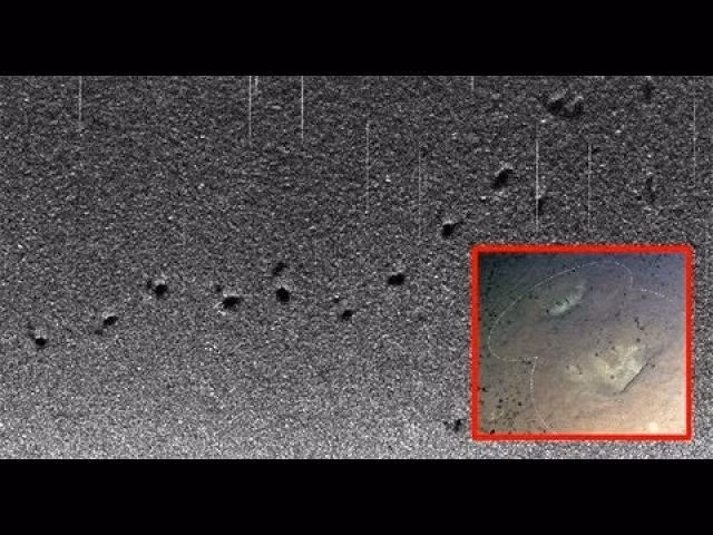 Thêm nữa, các chuyên gia cho hay những dấu chân được tìm thấy dưới đáy biển có kích thước lớn như vậy có thể do động vật có kích thước "khủng" để lại.