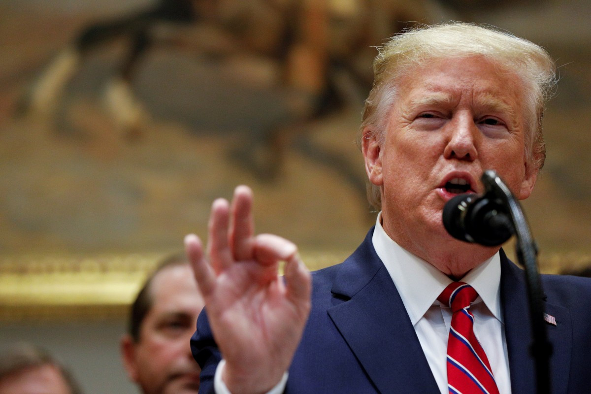 Tong thong Trump tiet lo ve suc khoe sau kiem tra y te dot xuat