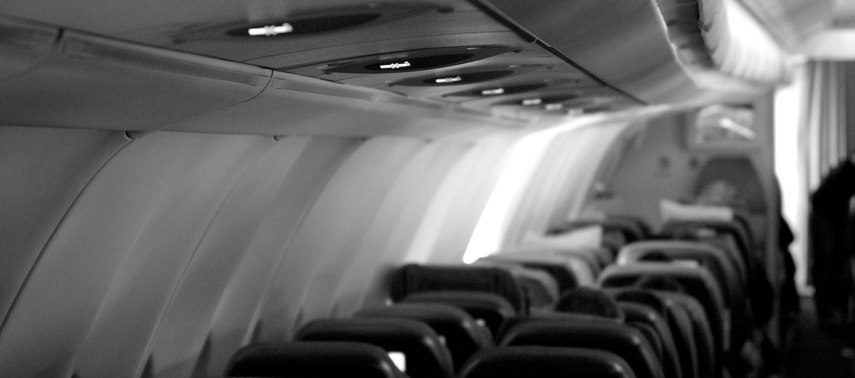 Điều kỳ lạ đến khó tin là đa số các trường hợp nhìn thấy hồn ma của Bob Loft và Don Repo trên chuyến bay 318.