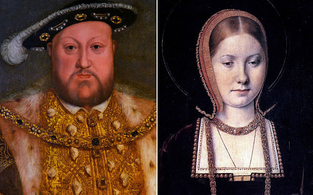Katherine Howard được vua Henry VIII lập làm hoàng hậu thứ 5. Bà là một trong số những nàng hầu danh dự của hoàng hậu Anne xứ Cleves. Tuy nhiên, tình yêu mà nhà vua dành cho bà không kéo dài được lâu.
