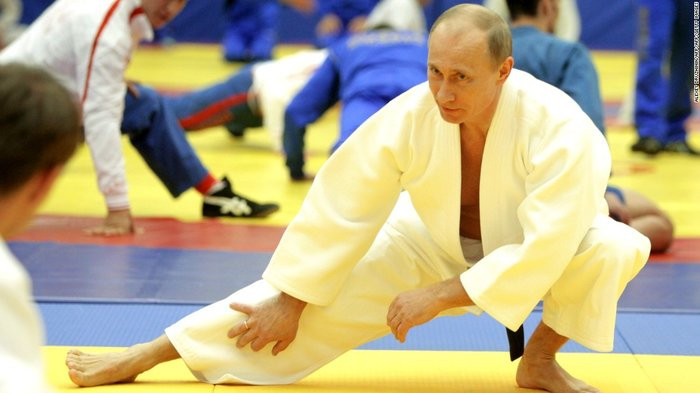 Thêm nữa, Tổng thống Putin cho hay môn võ judo có thể cải thiện cuộc sống của người luyện tập nói chung cũng như giúp nâng cao "ý chí, sự tôn trọng người khác, tinh thần dũng cảm, khả năng chiến đấu và vượt lên bất kỳ khó khăn nào mà vẫn giữ được phẩm giá".