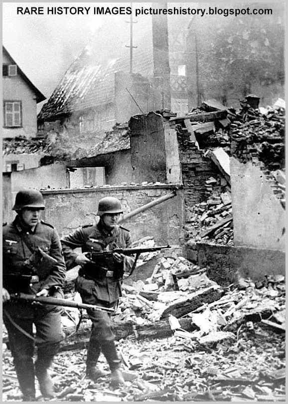 Tháng 3/1940, thành viên Ủy ban Quân đội của Nghị viện, ông Pierre-Charles Taittinger dẫn đầu một phái đoàn đi kiểm tra công tác phòng thủ tại Sedan, thuộc tỉnh Ardennes - khu vực phòng thủ do tướng Charles Huntziger chịu trách nhiệm.