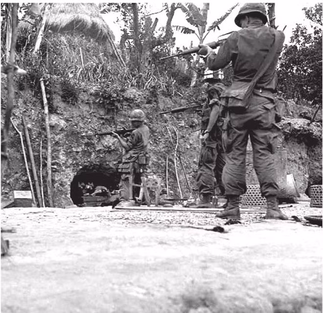 Năm 1971, một báo cáo của Hạ viện Mỹ công bố trong giai đoạn từ năm 1966 - 1969, lực lượng vũ trang Mỹ đã sử dụng 225 triệu viên thuốc kích thích, chủ yếu là dexedrine (dextroamphetamine), một loại thuốc dẫn xuất từ amphetamine mạnh gấp 2 lần so với Benzedrine được sử dụng trong Chiến tranh thế giới 2.