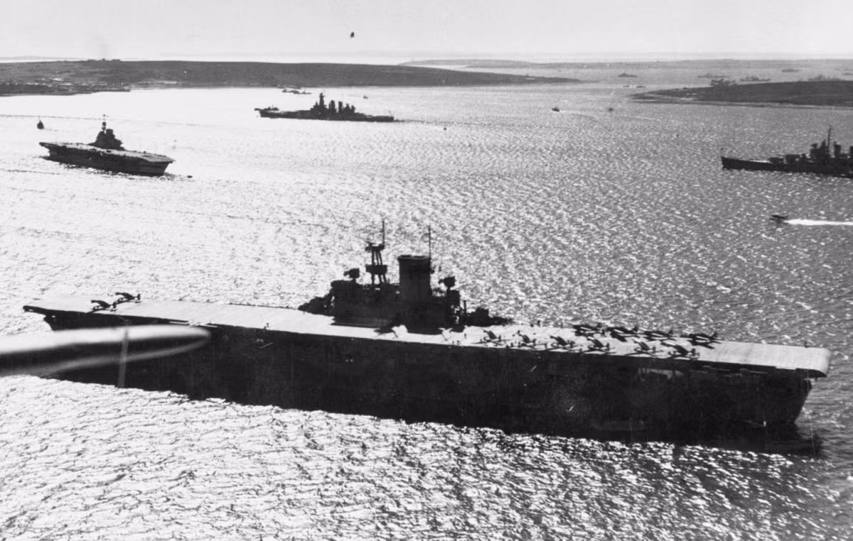 Cụ thể, vào tối ngày 13/10/1939, một tàu ngầm U-47 của Đức quốc xã xuất hiện tại vùng biển ngoài khơi quần đảo Orkney.