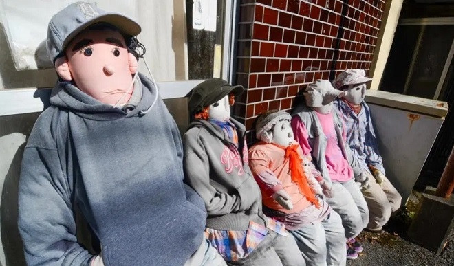 Ngôi làng búp bê ở Nhật, khắp nơi đều là bù nhìn - Hình 2 Ngoi lang bup be o Nhat, khap noi deu la bu nhin-Hinh-2